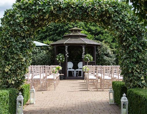 Tewinbury Farm Hotel Exterior foto