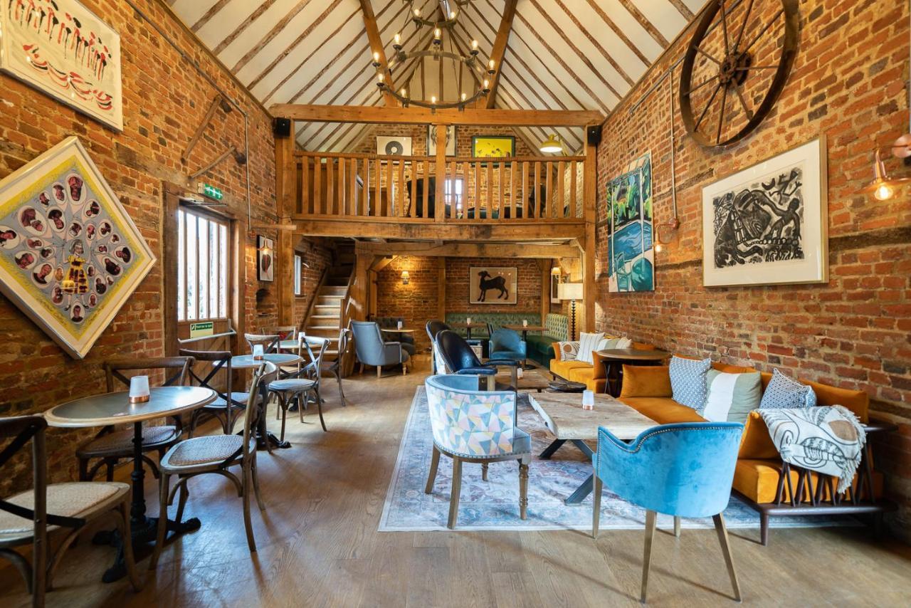 Tewinbury Farm Hotel Exterior foto