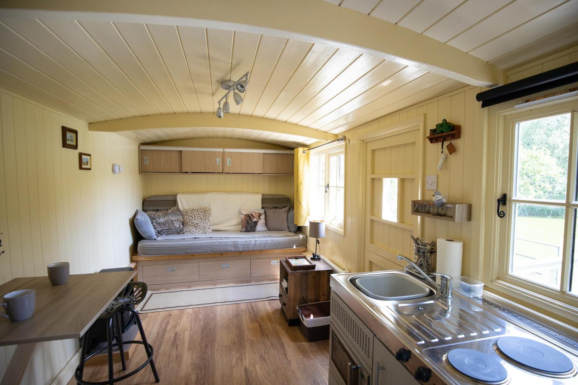 Tewinbury Farm Hotel Zimmer foto